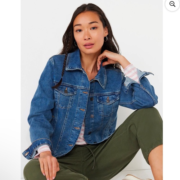 Time and Tru Jackets & Blazers - Time and Tru Women's Denim Jacket